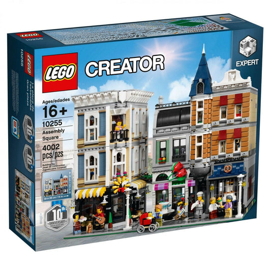 LEGO® Creator 10255 Stadtleben Assembly Square